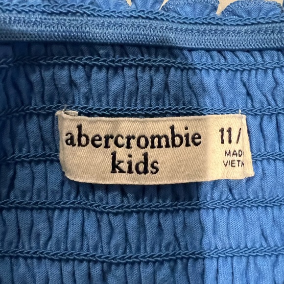 Abercrombie Blue top. Size small. - Picture 3 of 3
